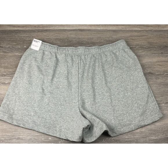 Nike Womens Size 3X Gray DV5086-063 Club Fleece Standard Fit Shorts New (L5) - Picture 2 of 8